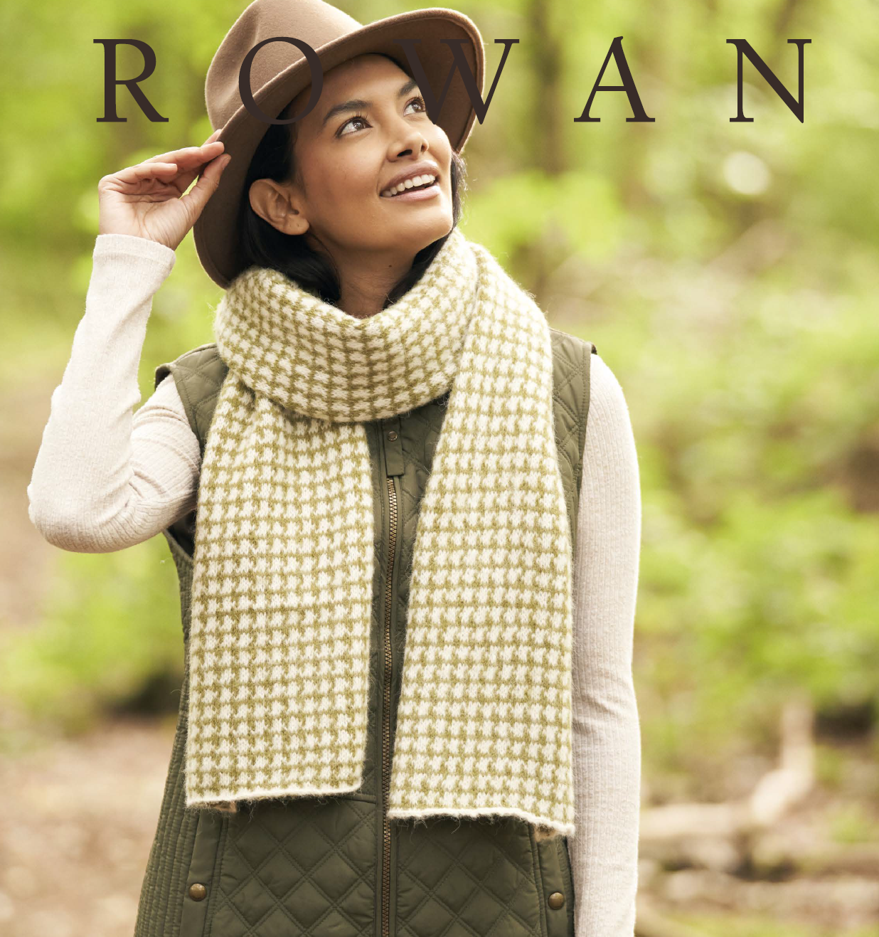 Houndstooth scarf shop and hat