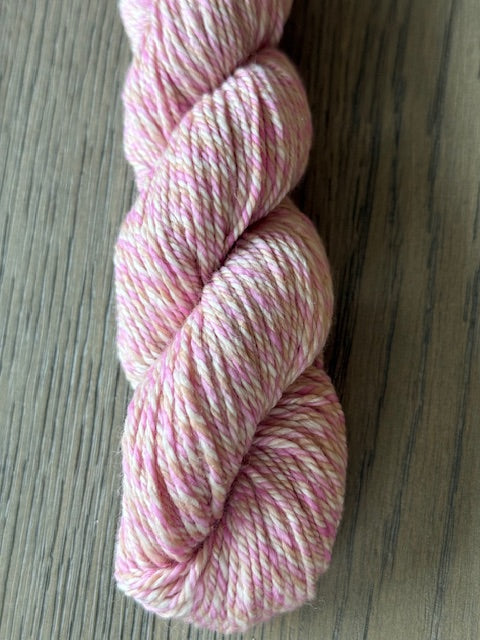 Spiral Grain Light Worsted